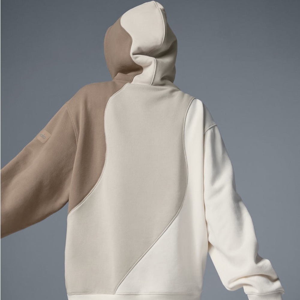 NWT Alo Yoga Make Waves Hoodie in Ivory/Bone/Gravel size XXS